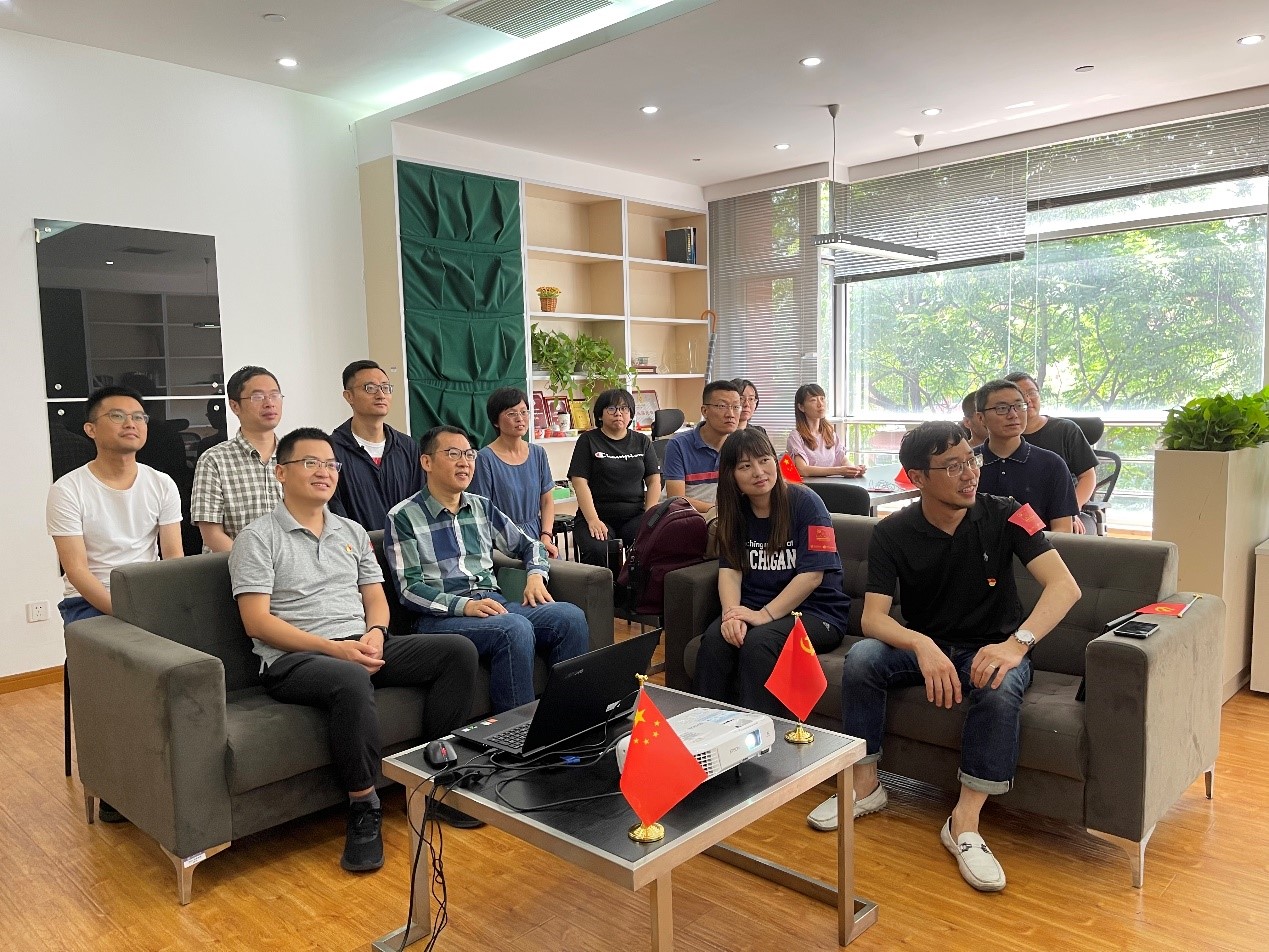 1625123565615001784.jpg 1625123565615001784.jpg