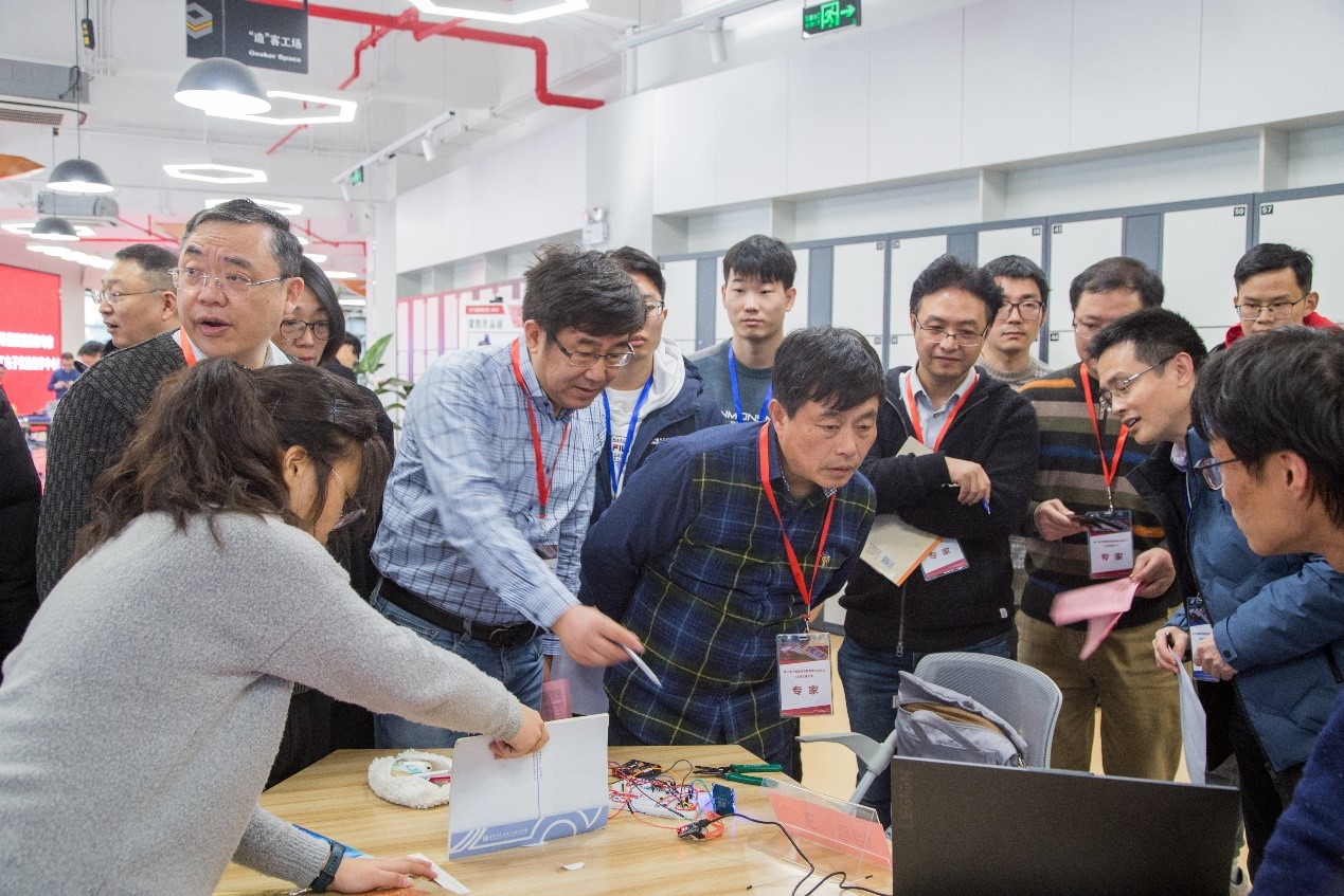 1641895710995044027.jpg 7.jpg