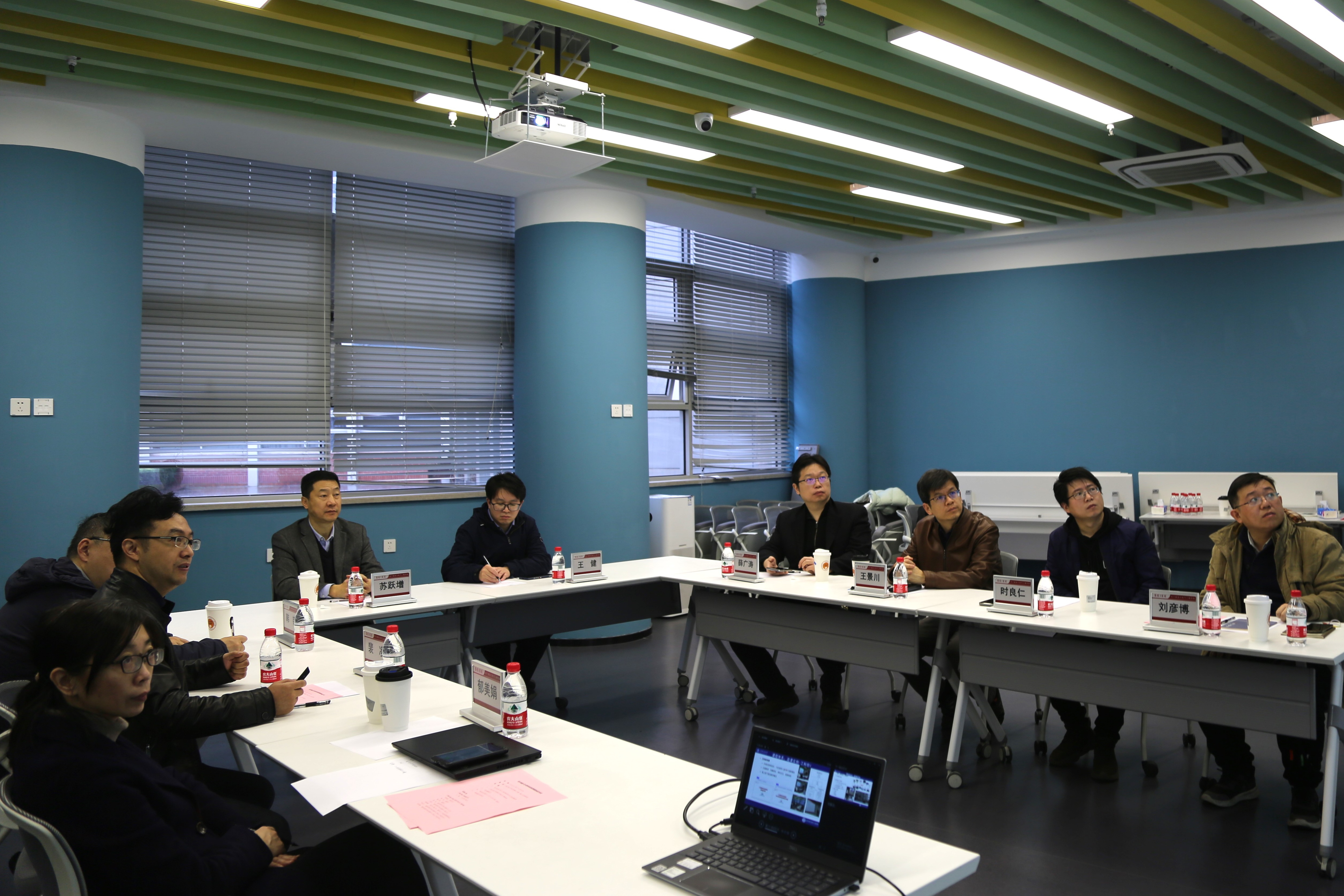 1673850361876399.jpg 1673850361876399.jpg