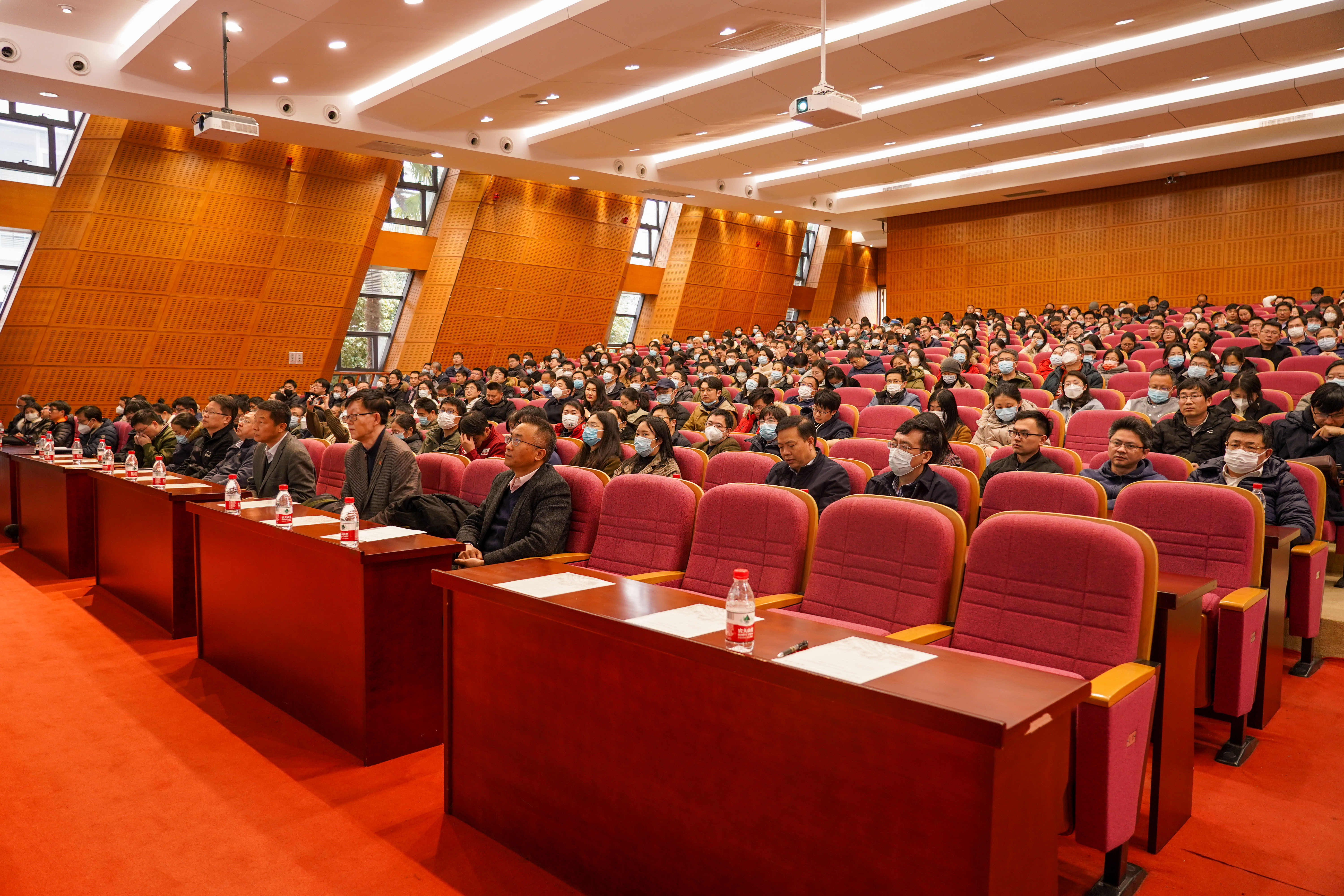 DSC07877.jpg DSC07877.jpg