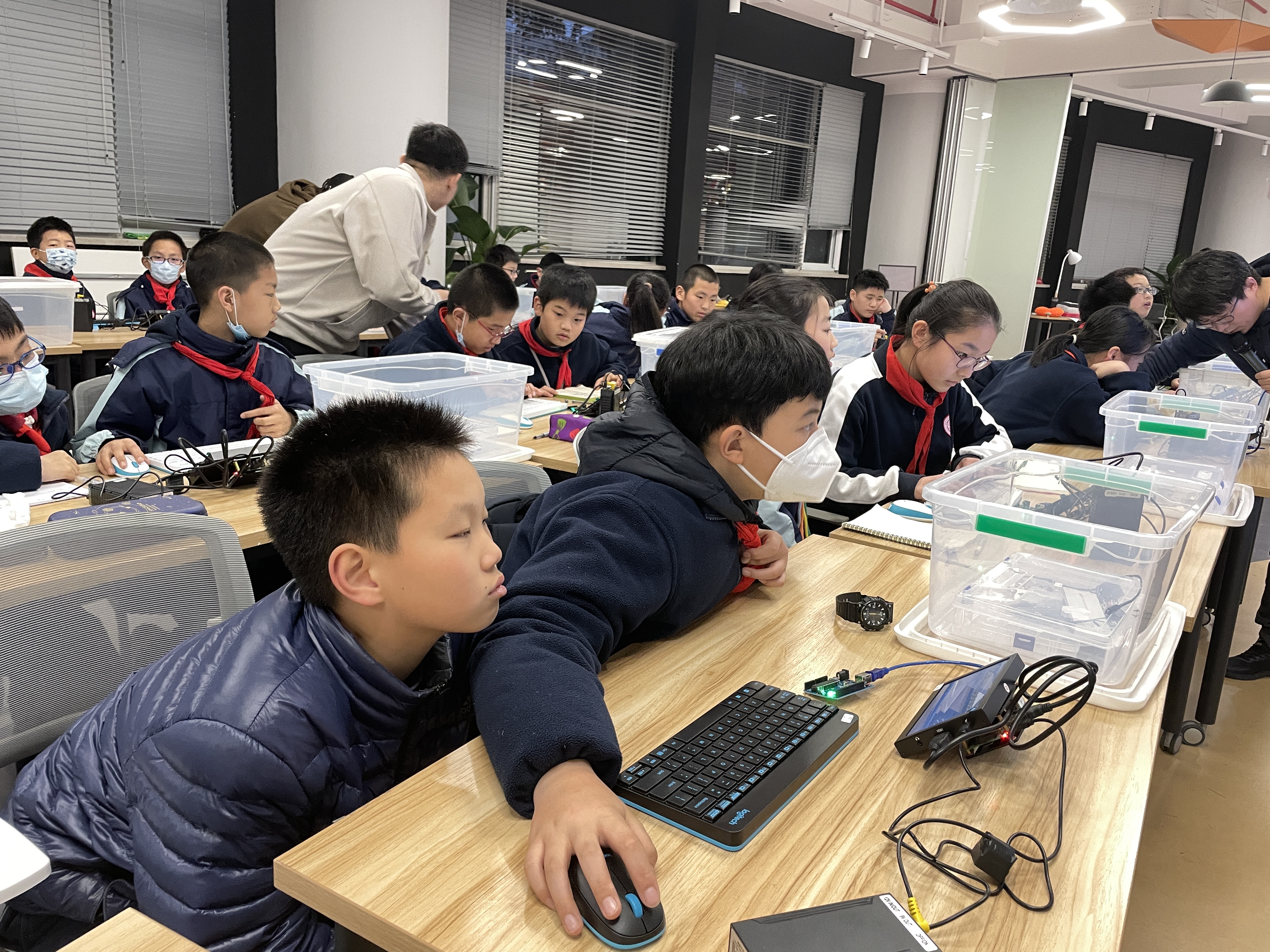 图片7.jpg 图片7.jpg