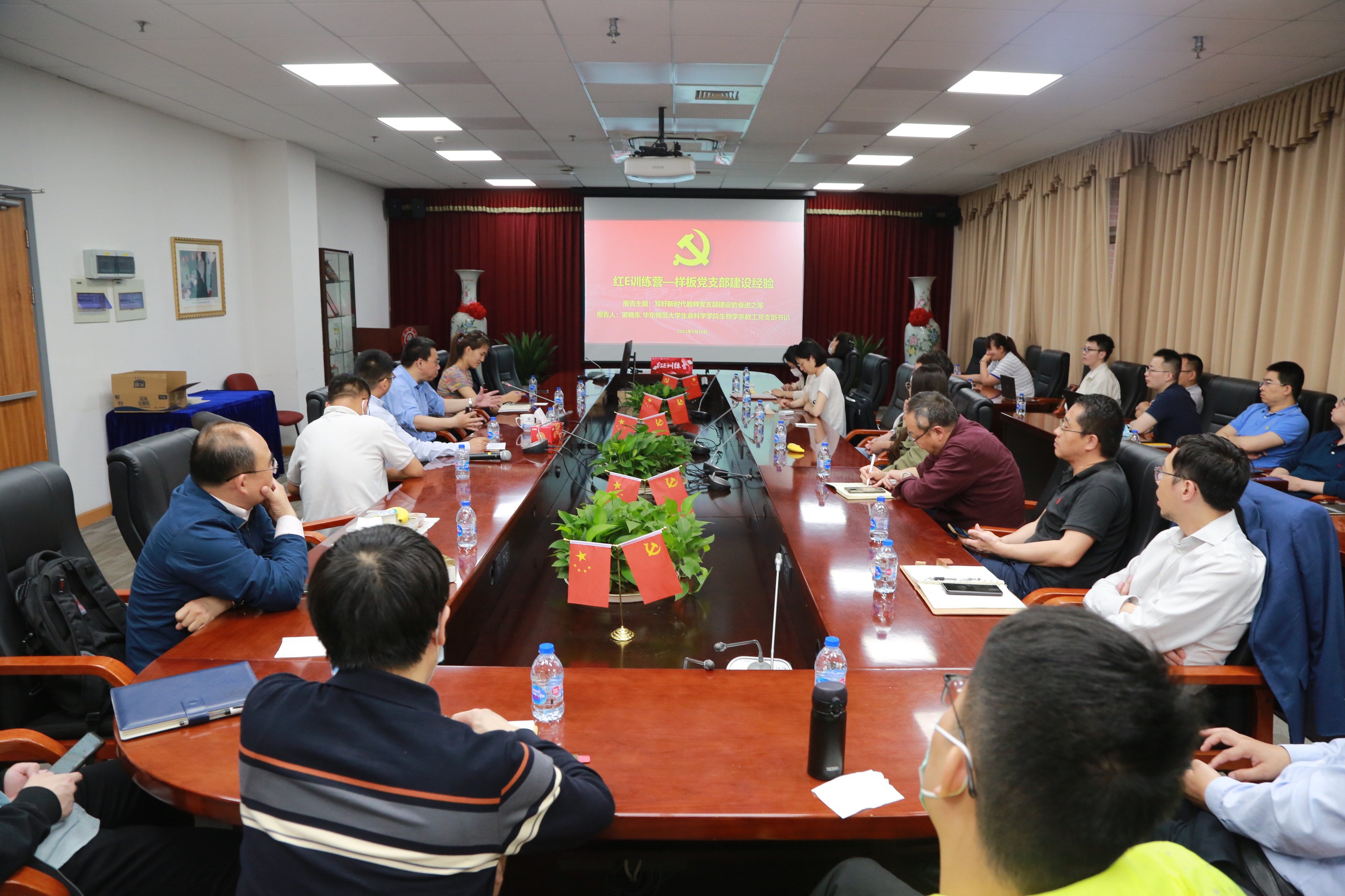 c833316ace725fce521b222d462a641.jpg c833316ace725fce521b222d462a641.jpg