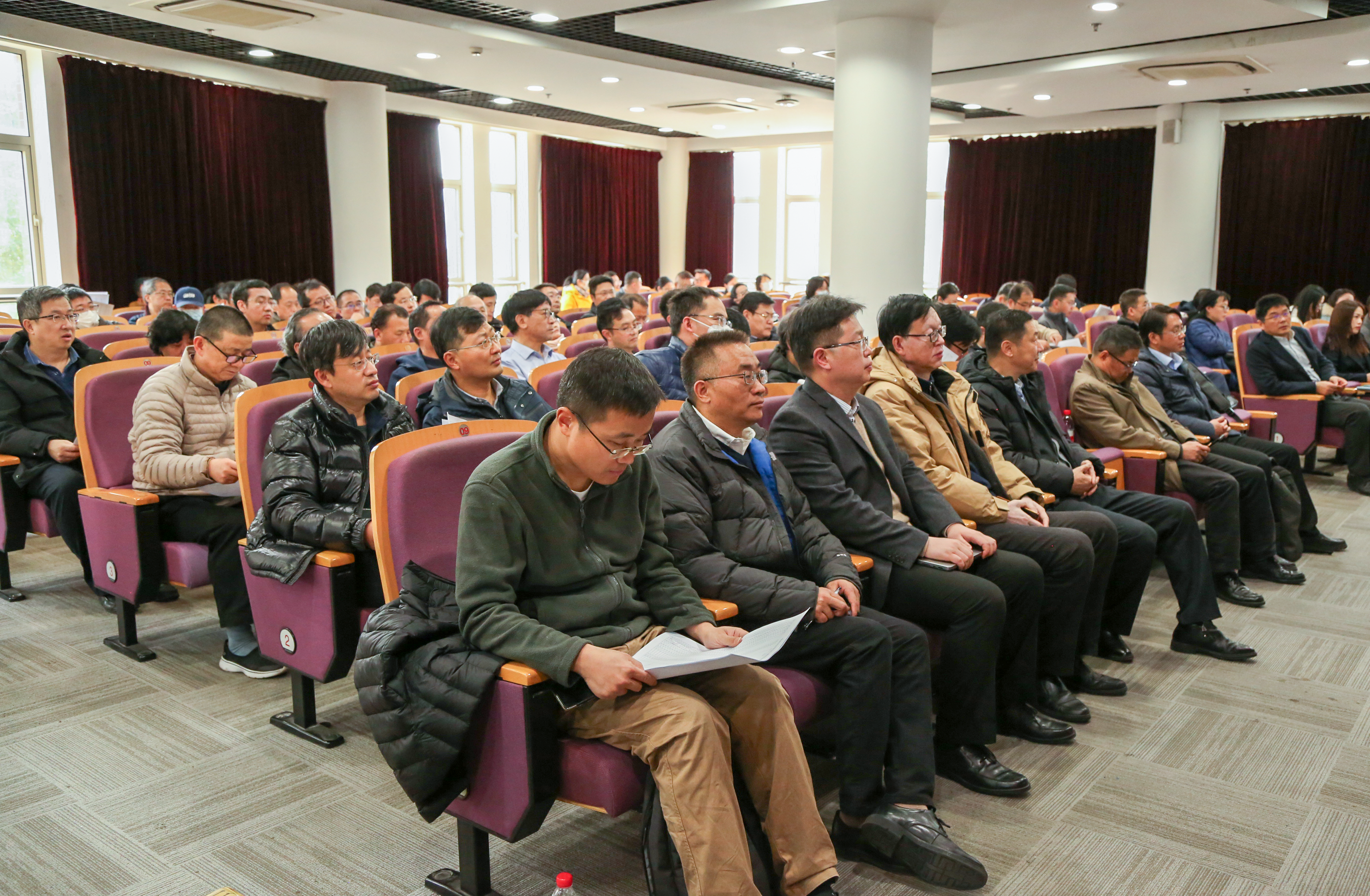 3前排照片.png 3前排照片.png