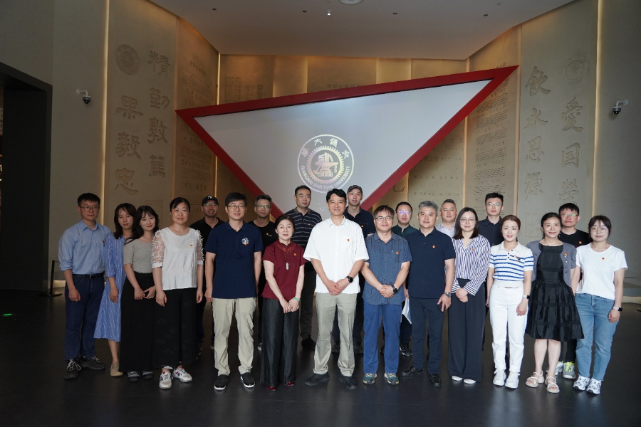 配图2.png 配图2.png