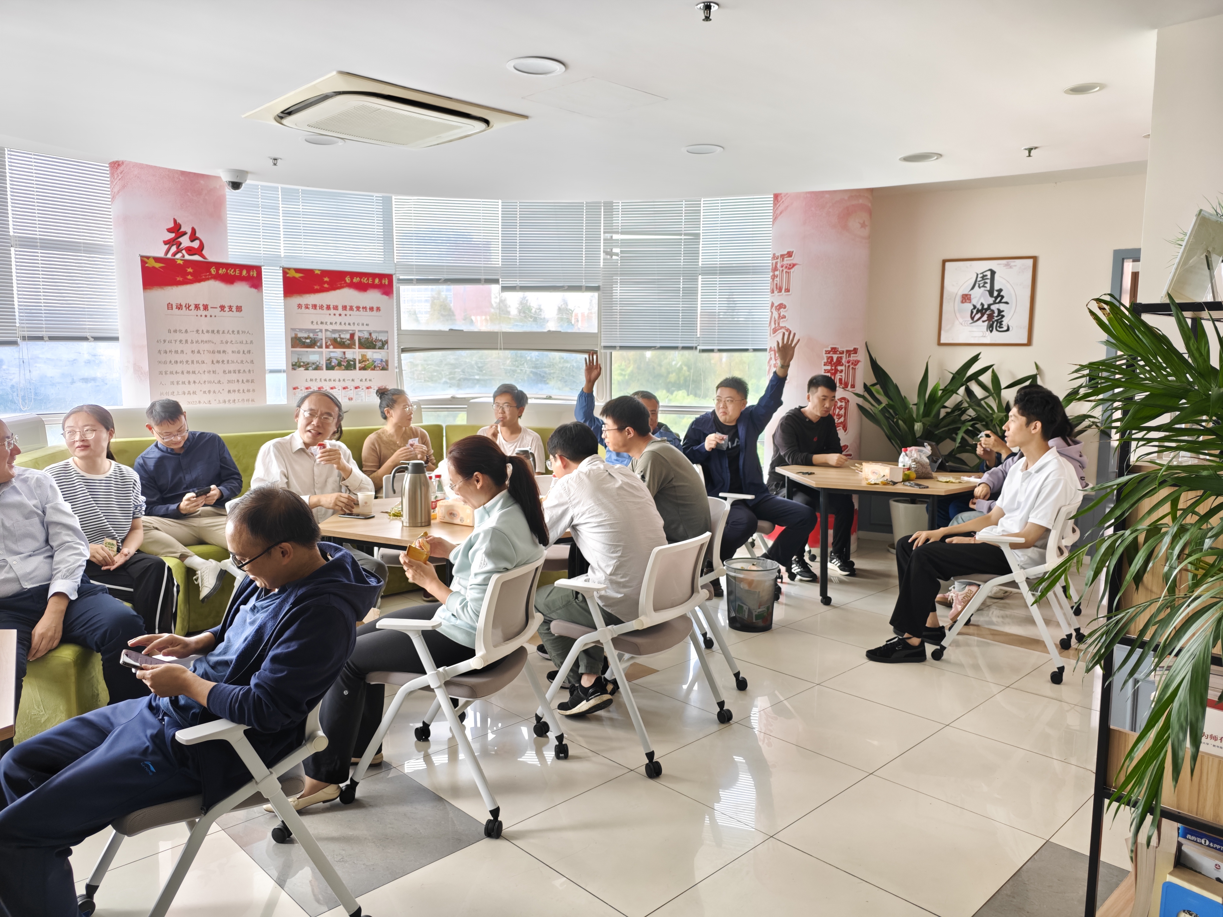 图2-2.jpg 图2-2.jpg