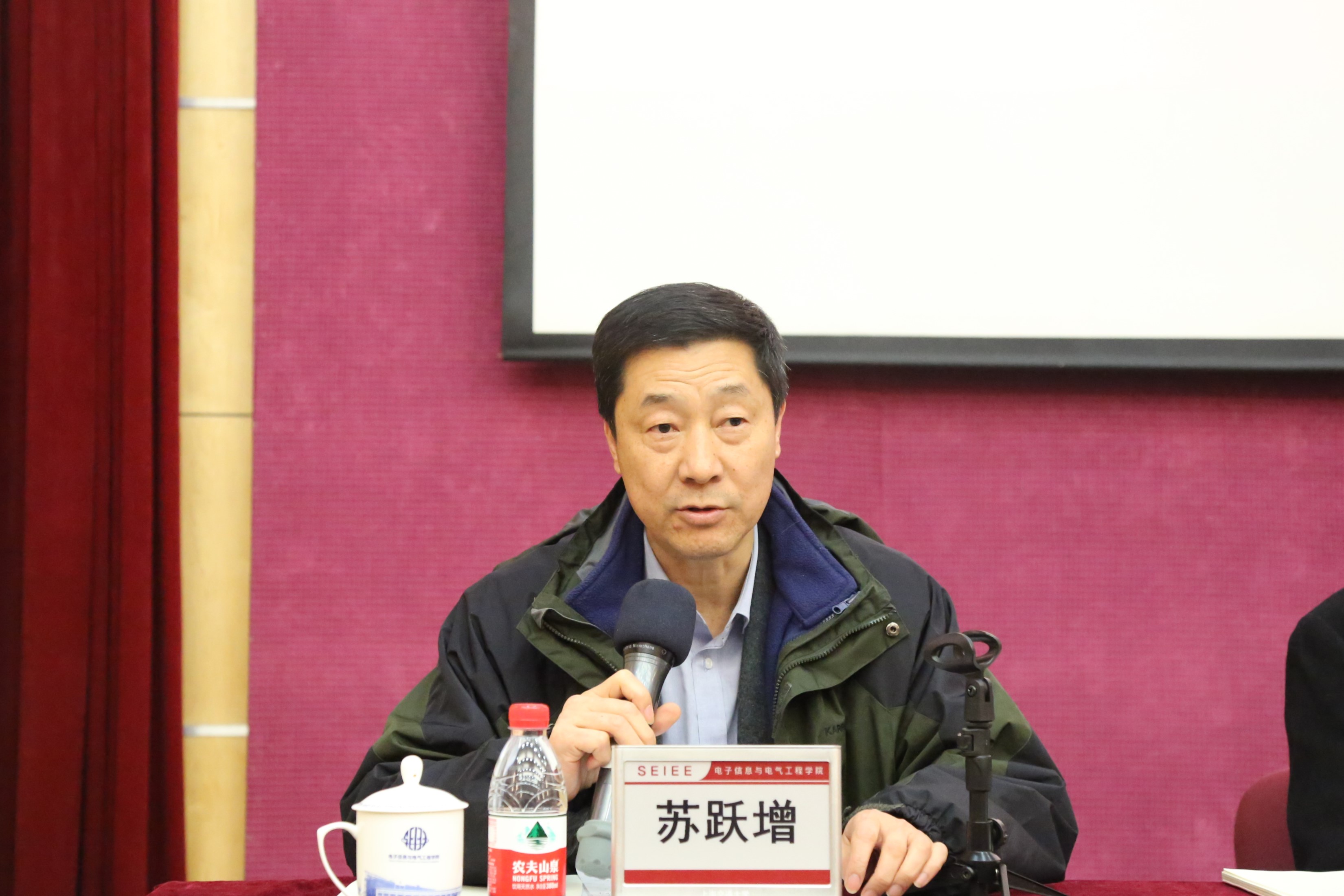 6G3A1813.jpg 6G3A1813.JPG